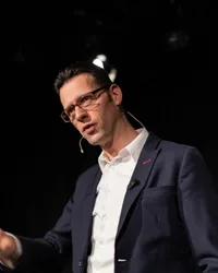 Alex Si, memoire speaker