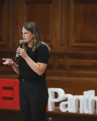 Emilie BERTHET, conférencier management collaboratif