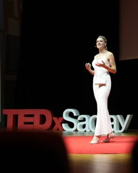 Tiffany Mazars, conférencier societe